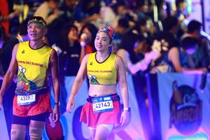 BIB: 
                            <button type="button" onclick="openModal(23709301)" class="btn btn-primary btn-sm float-right btn-popup" data-toggle="modal" data-target=".modal-high-quality">
                        <i class="fas fa-shopping-cart"></i> Add to Cart
                    </button>
                                            <button type="button" onclick="isThisMe(23709301, true)" class="btn btn-success btn-sm float-right btn-popup btn-isme hidden" data-toggle="tooltip" data-placement="bottom" title="นี่คือรูปของคุณใช่ไหม คลิกที่นี่เพื่อเอาเข้าอัลบั้ม">
                        <i class="fas fa-plus"></i> Add to album
                    </button>
                    <button type="button" onclick="isThisMe(23709301, false)" class="btn btn-warning btn-sm float-right btn-popup btn-isnotme hidden">
                        <i class="fas fa-ban"></i> Remove from album
                    </button>